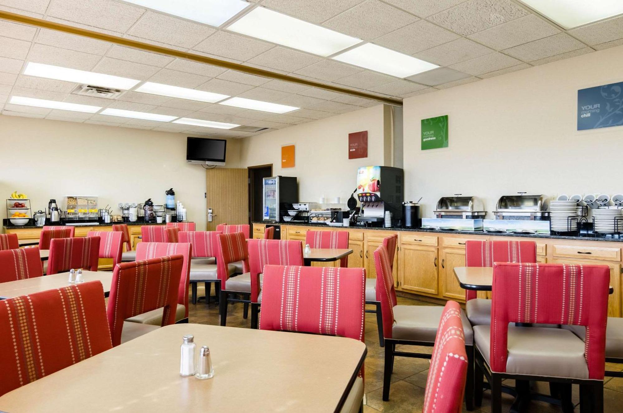 Comfort Inn Colby Εξωτερικό φωτογραφία