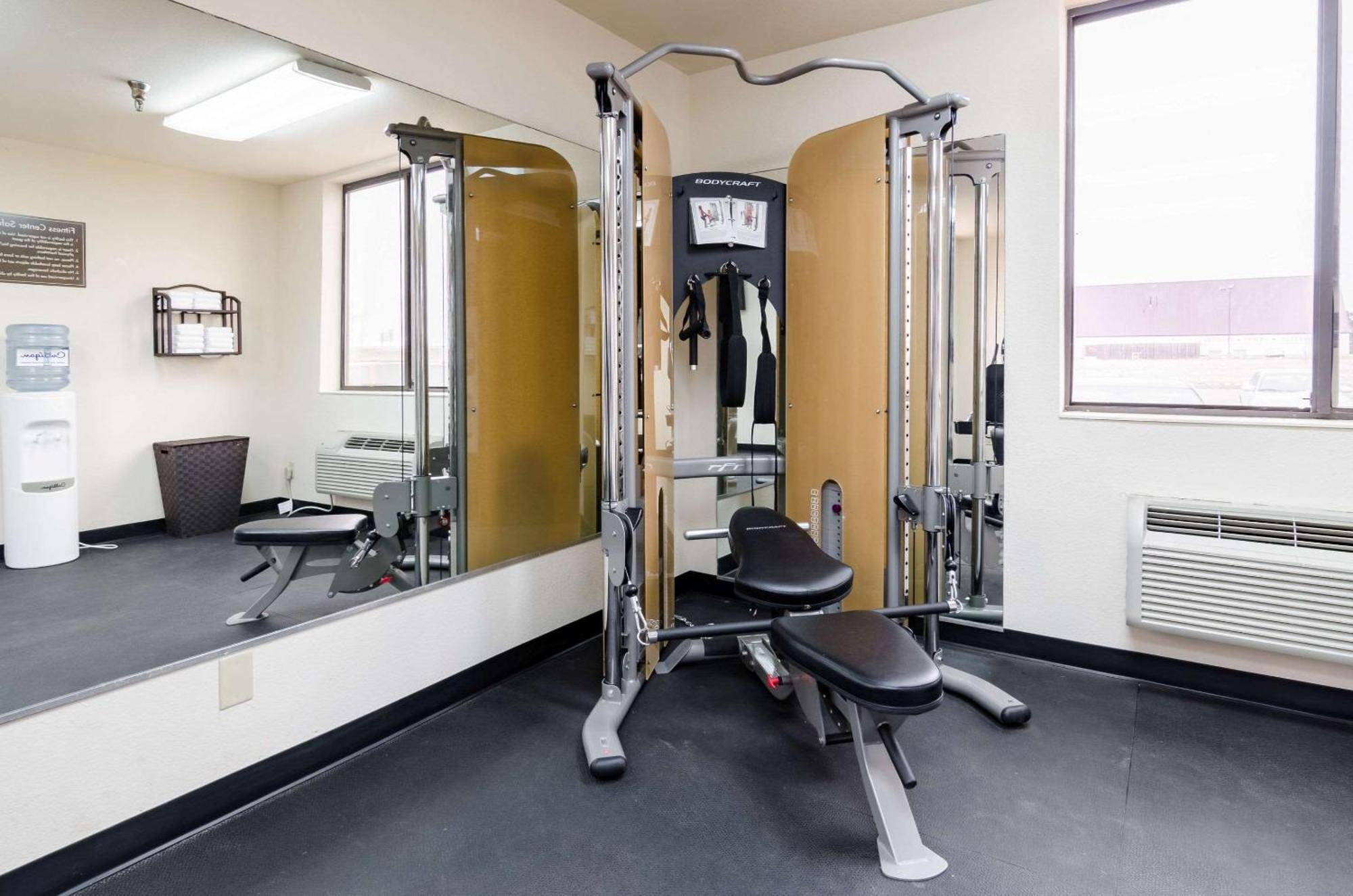 Comfort Inn Colby Εξωτερικό φωτογραφία