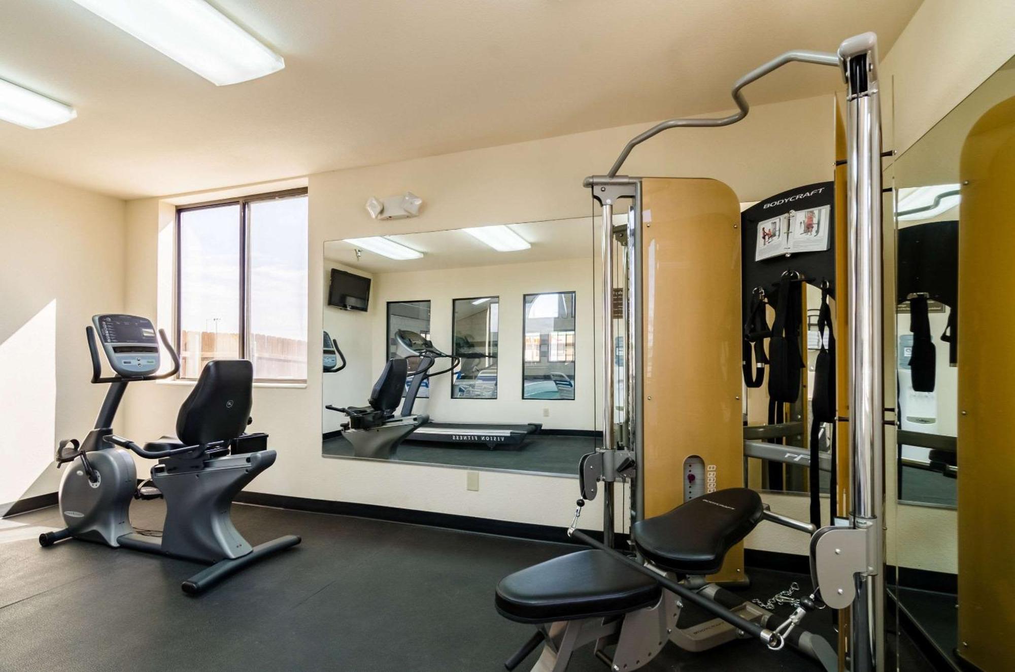 Comfort Inn Colby Εξωτερικό φωτογραφία