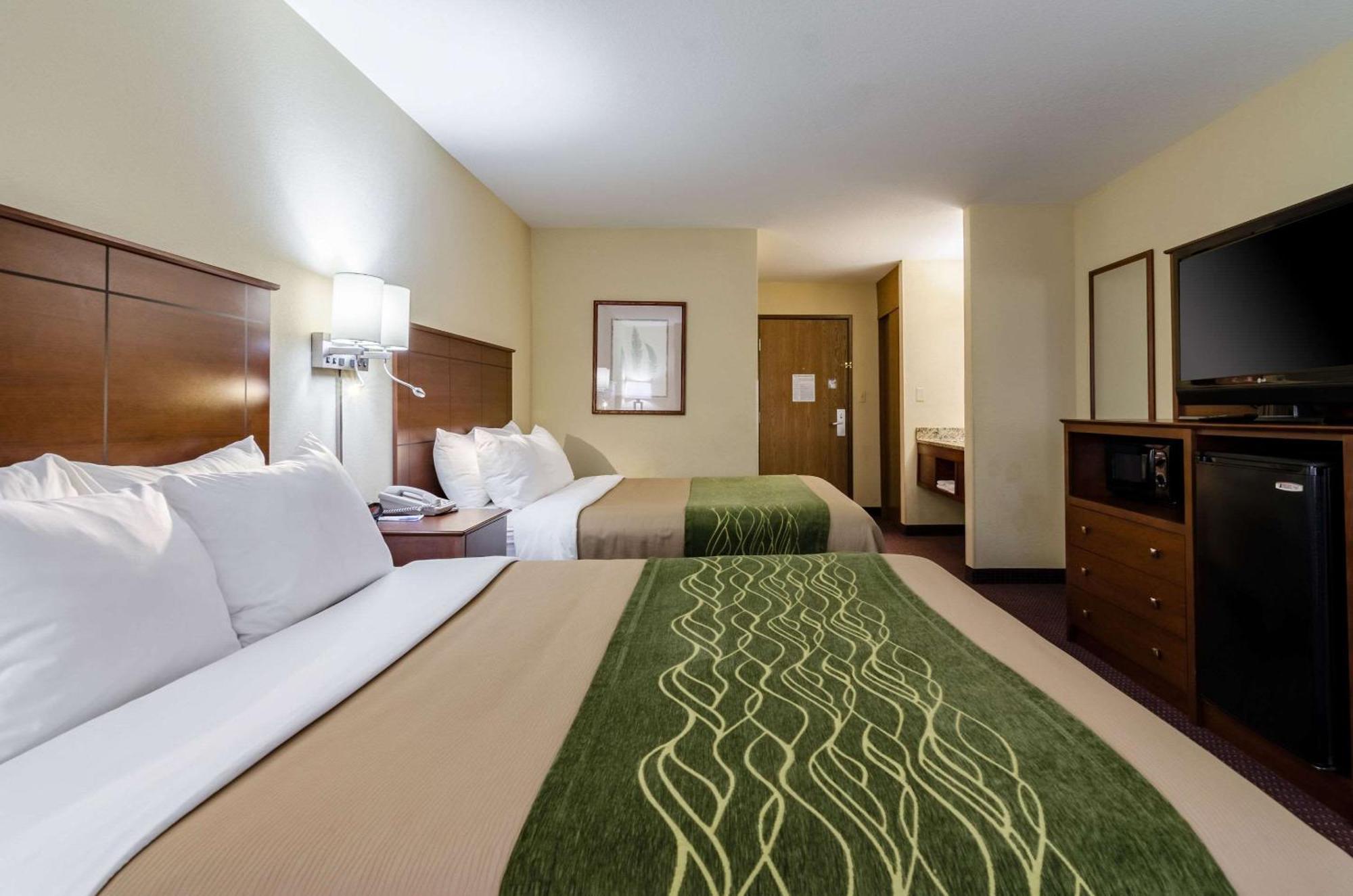 Comfort Inn Colby Εξωτερικό φωτογραφία