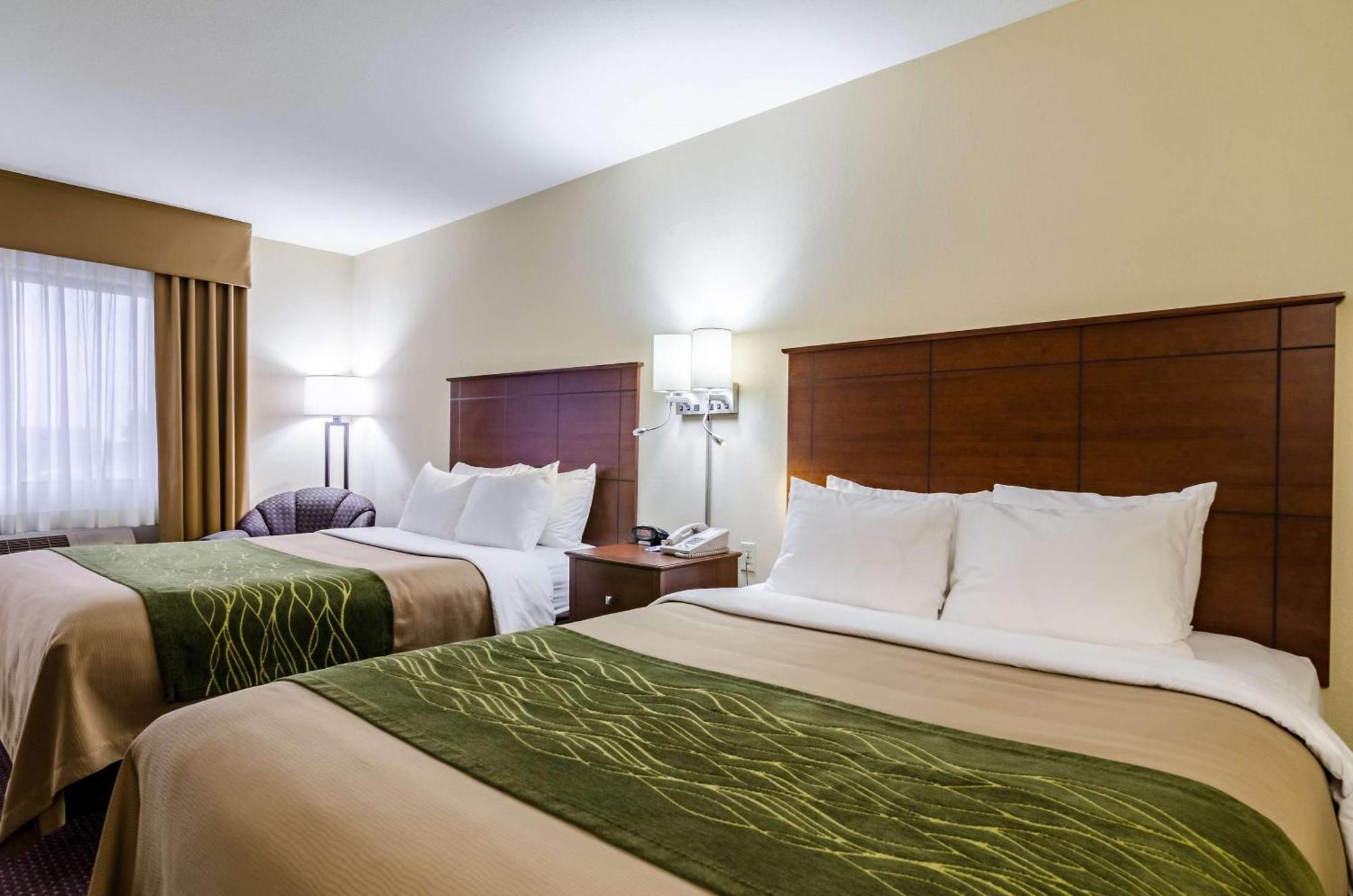 Comfort Inn Colby Εξωτερικό φωτογραφία